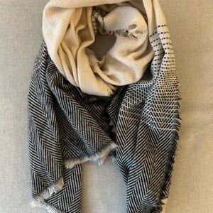 Chic Black and Cream Herringbone Scarf